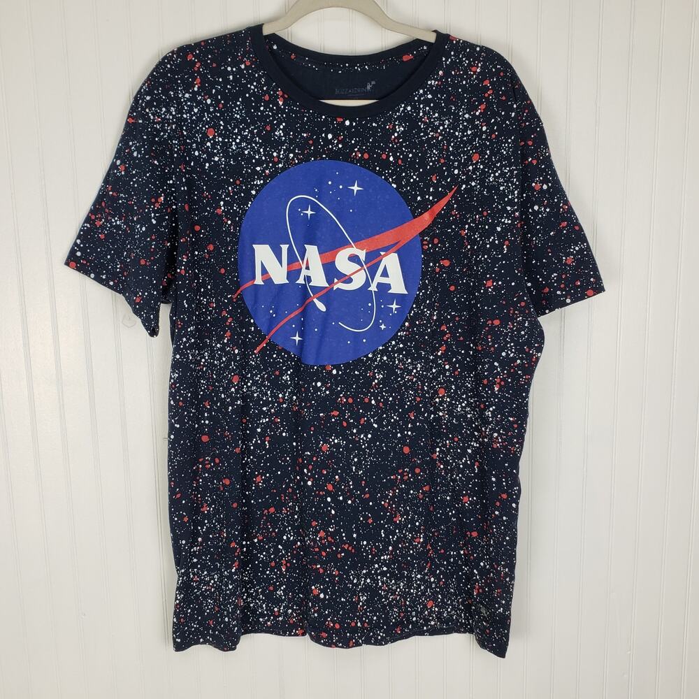 NASA art splatter graphic tee Size XL